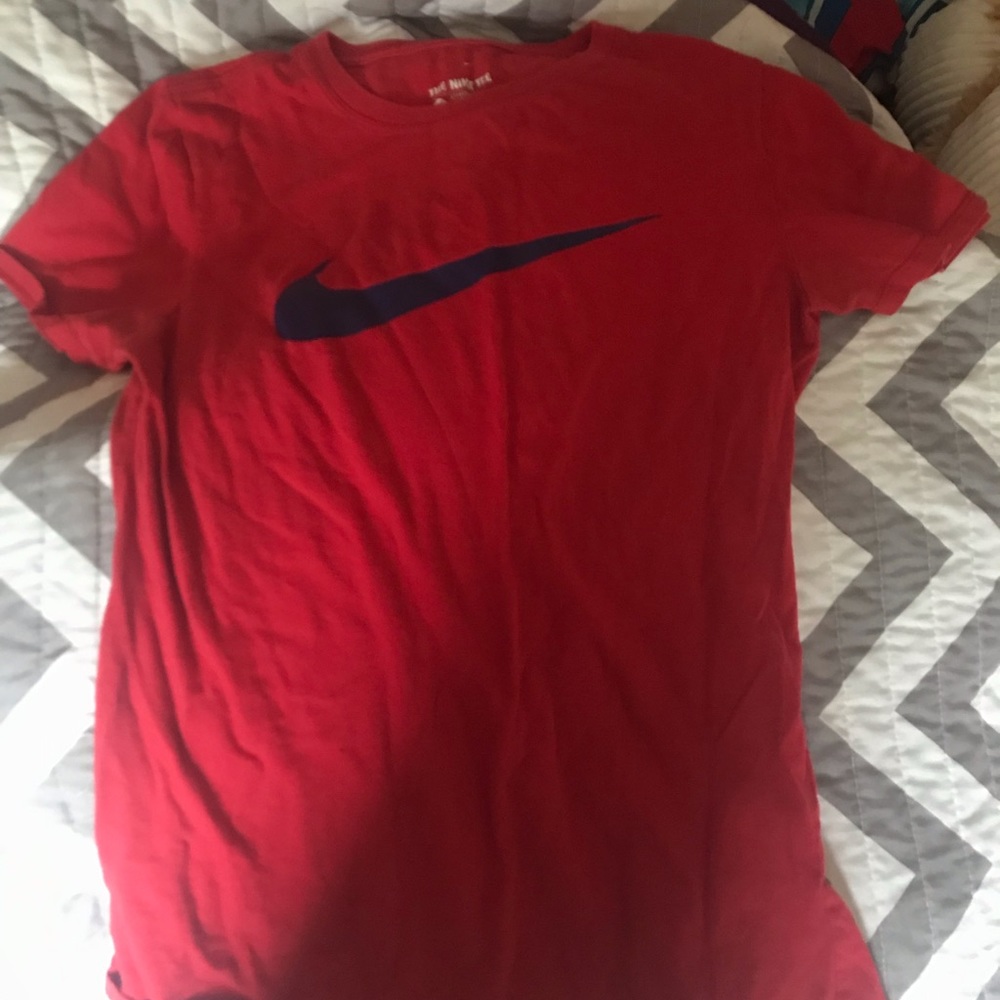 nike shirt